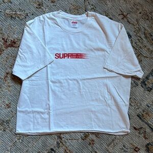 Supreme White T-Shirt CROPPED